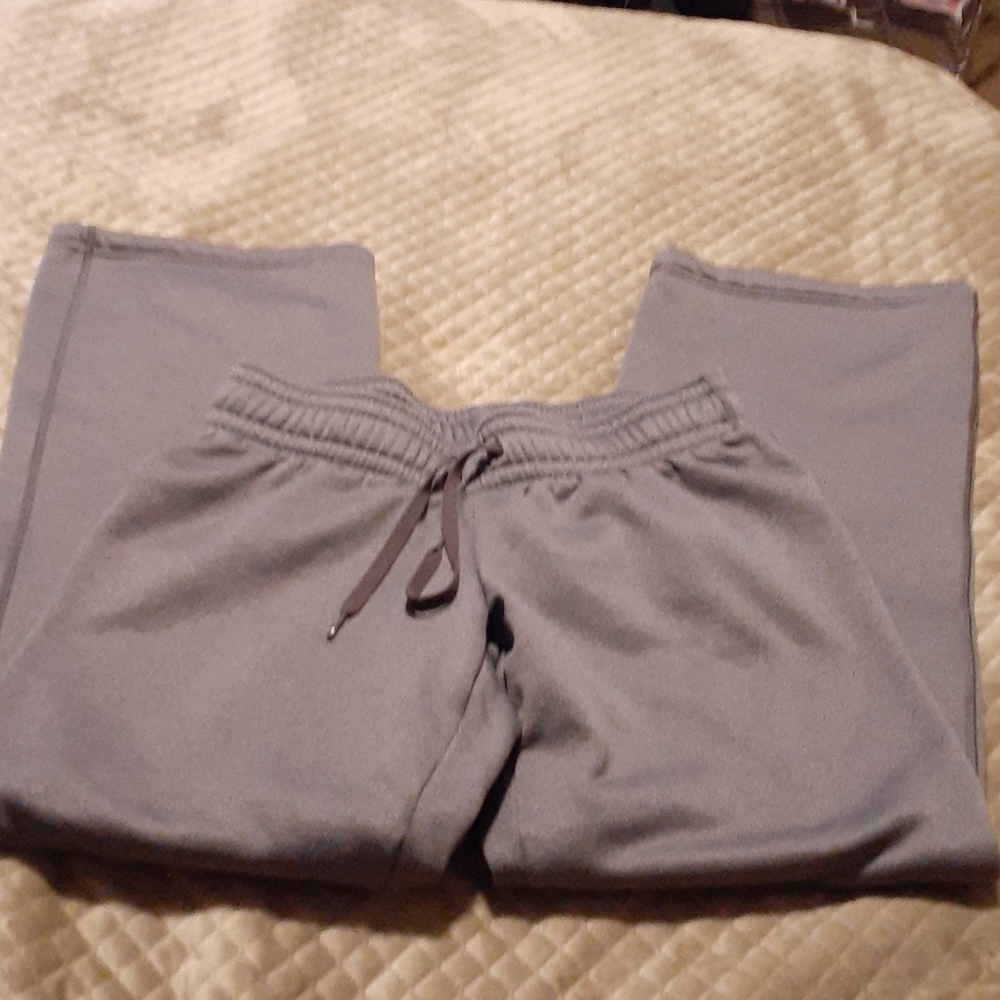 Sweatpants - Picture 3 of 5
